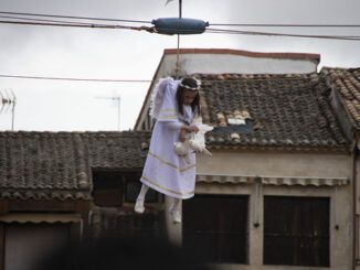 La Bajada del Ángel de Peñafiel: la fiesta que marca el final del duelo por la muerte de Cristo y la alegría de la Virgen por la resurrección